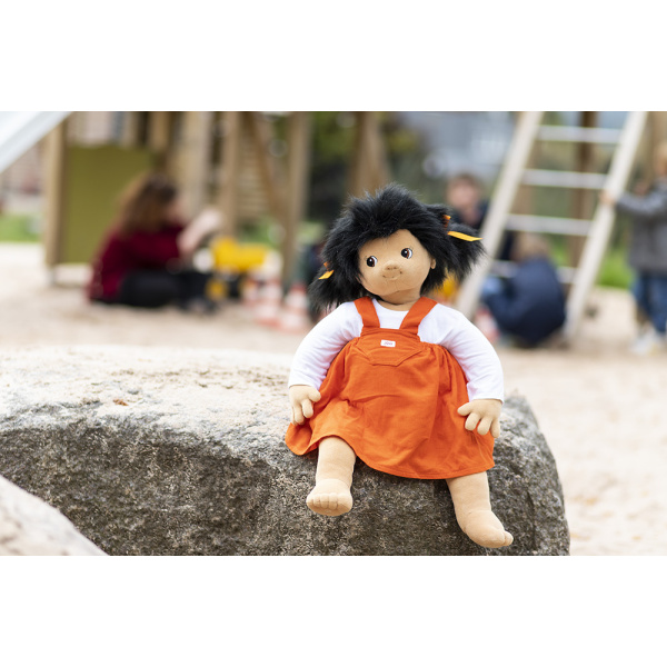 Емили - емпатична кукла 65 см