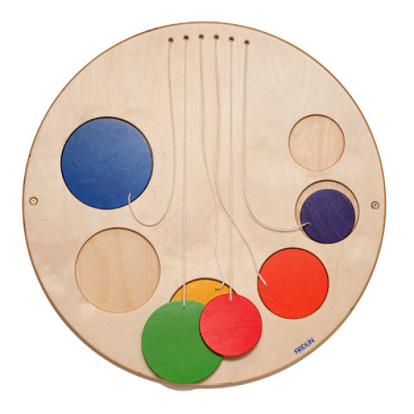 Цветни кръгове - стенен панел за игра