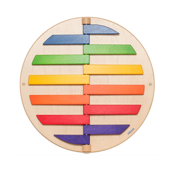 Цветни пръчки - стенен панел за игра